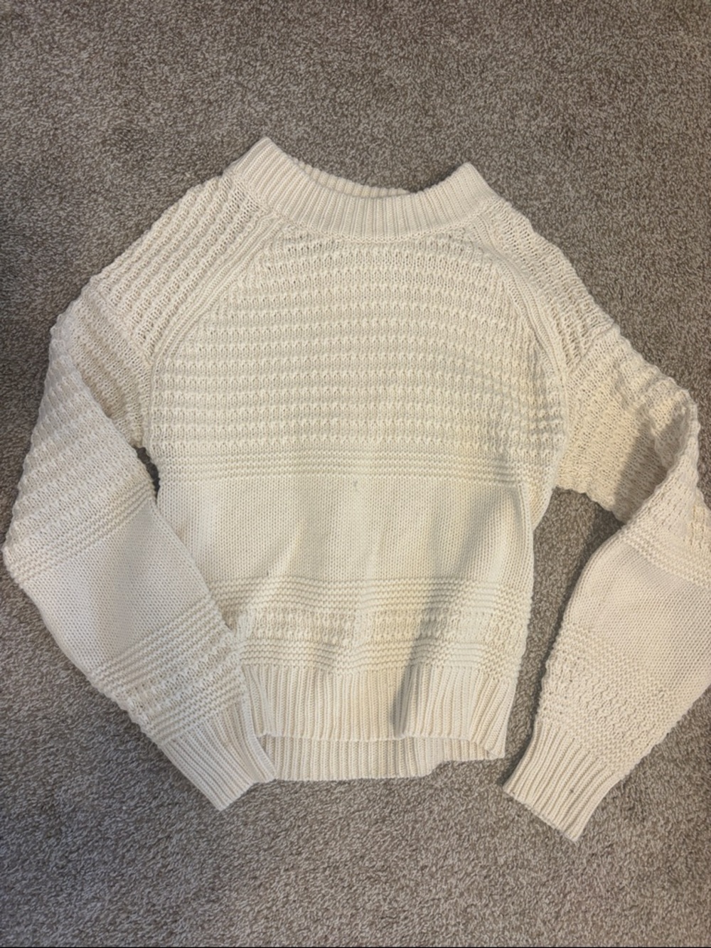 Universal Thread Cream Textured Crewneck Sweater